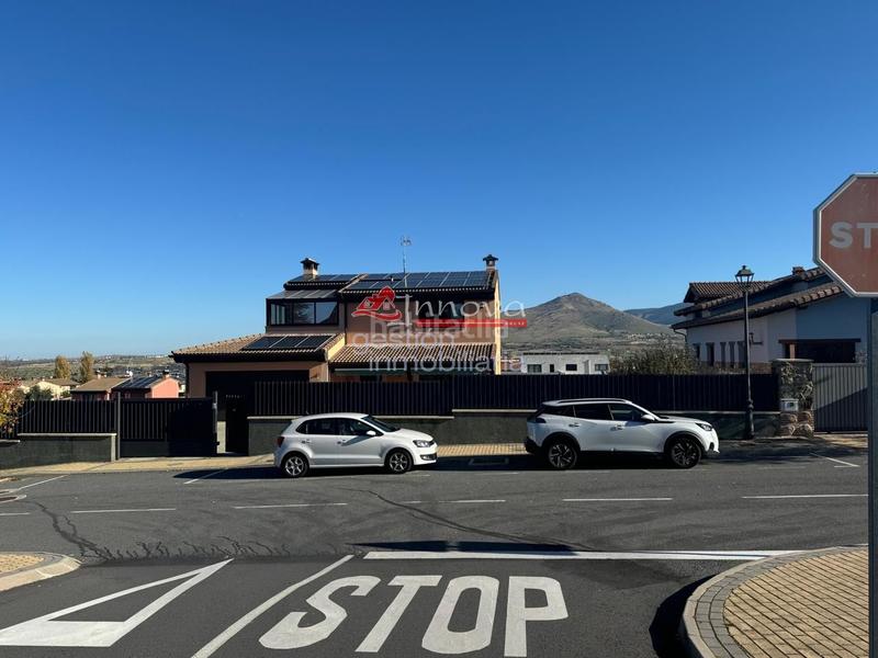 Foto ce8a5af3-c381-4081-9341-27ae881edfb1. Haus mit parking in Palazuelos de Eresma