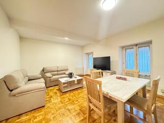 Location Appartement  Velarde