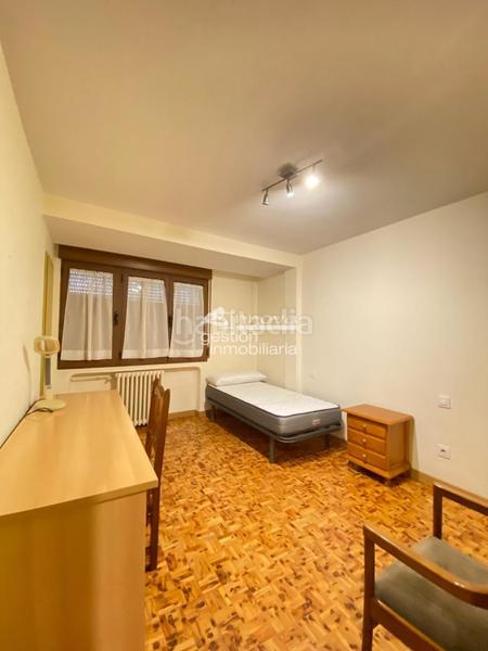 Foto 8b117954-da6a-4fdf-b80a-8fd59c204598. Location appartement avec chauffage dans Ezequiel González - Conde de Sepúlveda Segovia