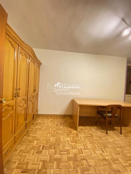 Foto dfba75f9-90d9-4945-bb69-65cc05fb2689. Alquiler piso en Ezequiel González - Conde de Sepúlveda Segovia