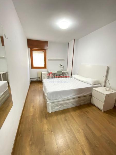 Foto 3520cc30-fa32-41b1-8bea-b4c1c060fa6a. Location appartement avec chauffage parking dans Centro Segovia