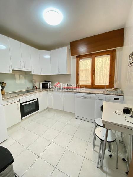 Foto 9505e5bc-0c33-484a-b1aa-23bed21c3776. Location appartement avec chauffage parking dans Centro Segovia