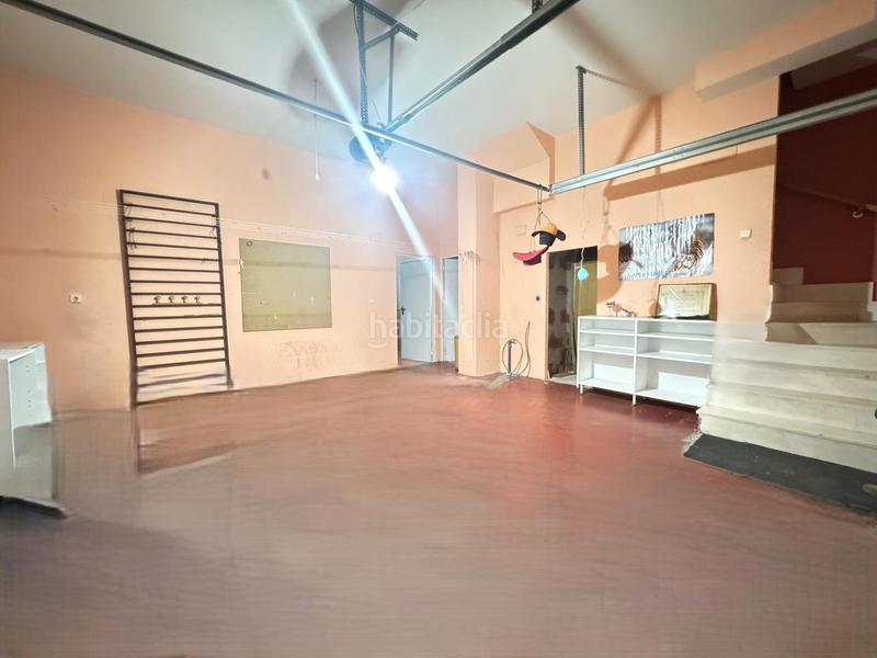 Foto 15cbbc3a-956e-490f-9fbd-0db5c6fd1c22. Casa con riscaldamento parcheggio in Lastrilla (La)