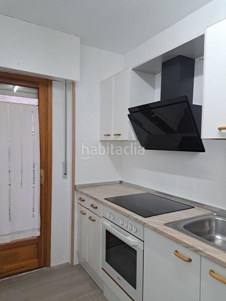 Foto 1bdd3bb8-17b1-4354-9b95-f5795bd9b00b. Rent flat with heating in Centro Segovia