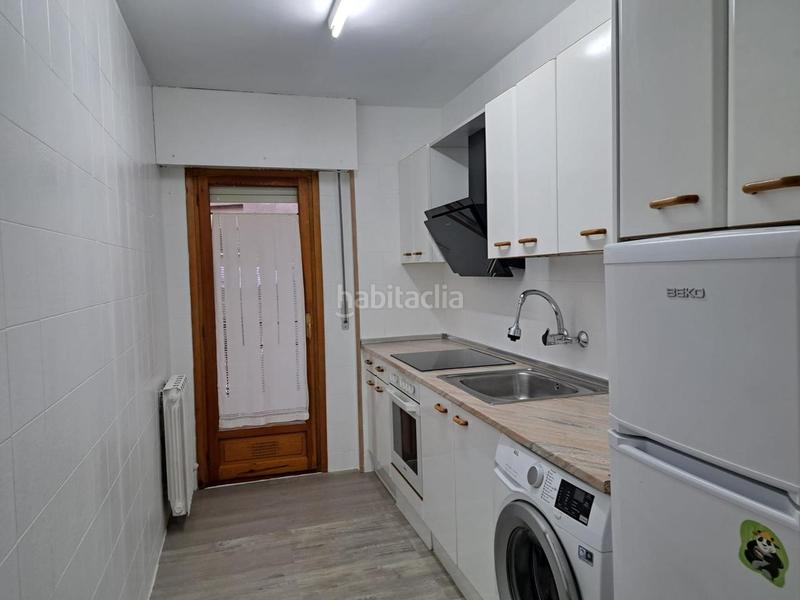 Foto ed29dedd-3355-4016-93ec-bffe983827b6. Rent flat with heating in Centro Segovia