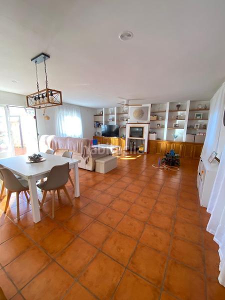 Foto b7beb515-5965-451e-908e-8fd76d410cc1. House with heating parking in Torrecaballeros