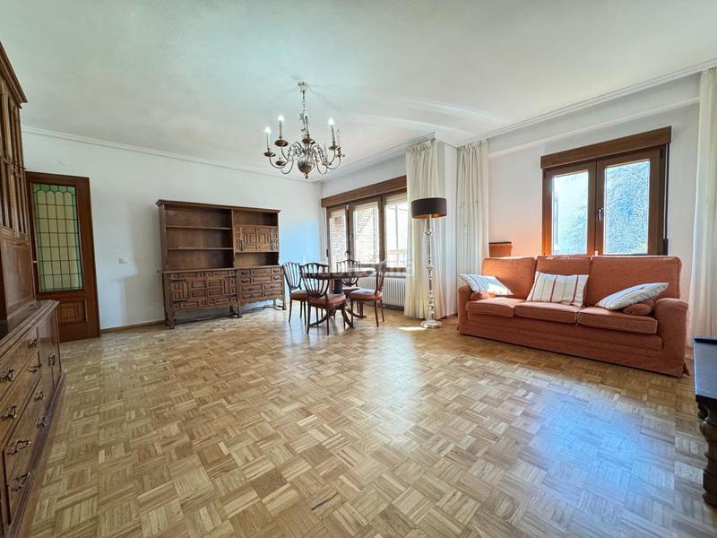 Foto d0c2bd59-072e-43c5-a572-13be20f5dd42. Appartement avec chauffage parking dans Ezequiel González - Conde de Sepúlveda Segovia