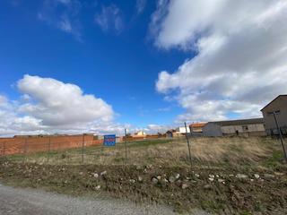 Residential Plot in Real