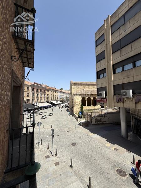 Foto e8e5c43e-5418-4b7d-8f46-4f19647b8820. Lloguer pis amb calefacció a Centro Segovia