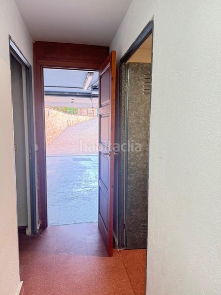 Foto 1a8cd258-5f75-441c-8223-779ee35a5ff5. Casa amb calefacció aparcament piscina a Palazuelos de Eresma