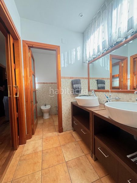Foto 495270ec-d10a-496d-9f1b-f18c5d0cd0ce. Casa amb calefacció aparcament piscina a Palazuelos de Eresma