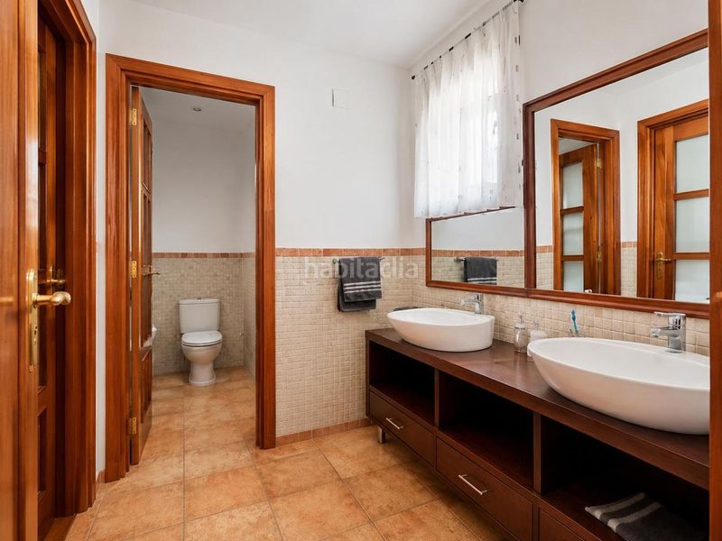 Foto 705746f8-8477-4aaa-a54a-19d0f069f0d4. Casa amb calefacció aparcament piscina a Palazuelos de Eresma