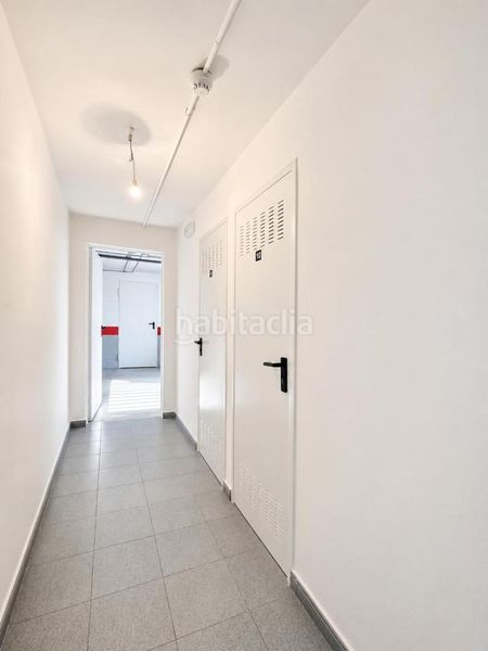 Foto ed978d10-bd1c-4259-8bed-99a279850a9e. Pis amb calefacció aparcament a Lastrilla (La)