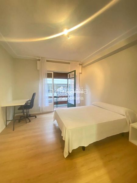 Foto 2332014c-cd98-41c7-900b-79f53ab94455. Rent flat with heating in Centro Segovia