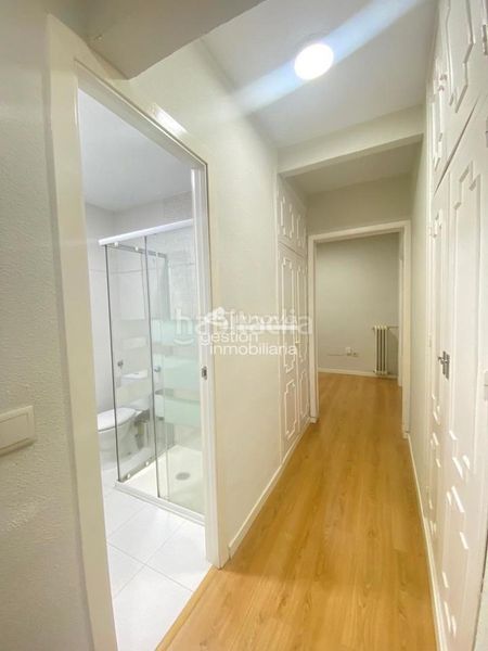 Foto dc9cc7bd-9c2d-494b-a51e-ecef9184e59b. Rent flat with heating in Centro Segovia