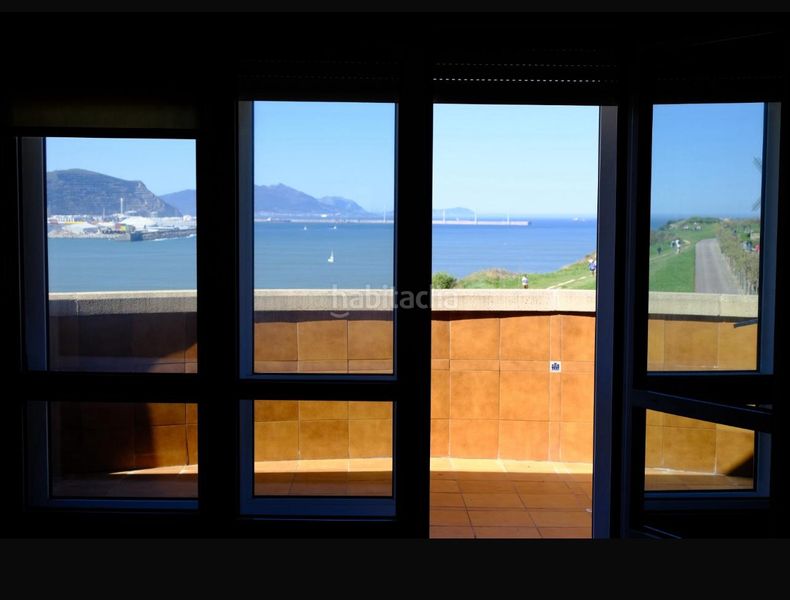 Foto 75bb086f-9455-4c05-bf21-8c2150468b53. Ático en santa maría de Getxo Getxo