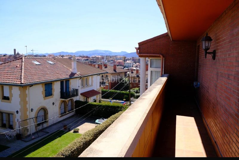 Foto cc7a919e-6386-41db-8d20-fe685a85c608. Ático en santa maría de Getxo Getxo