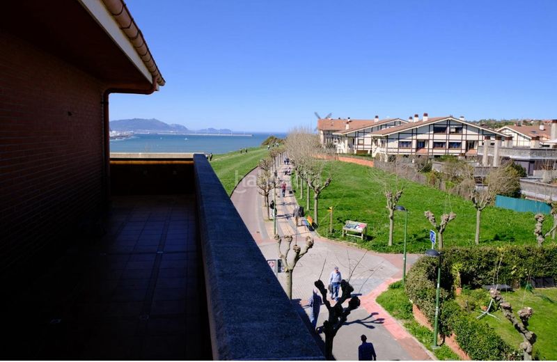 Foto e258e5bb-bbeb-4435-a1c5-efc18c91bede. Ático en santa maría de Getxo Getxo