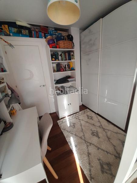 Foto e0cf5ac5-5d1f-4f67-b7ab-e3210ee8e7f5. Pis amb calefacció a Centro-Puerto Viejo Getxo