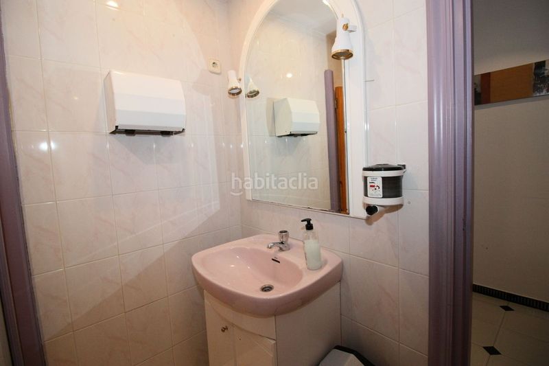 Foto 24701bb2-a1e6-4129-be13-a3ff5feb313f. Local comercial a carretera de ávila 10 a Mombeltrán