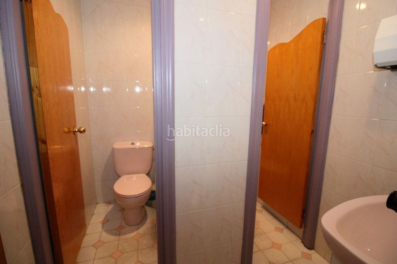 Foto d16b83f7-a2ca-40ad-8e29-1de9e8ce7a2d. Local comercial a carretera de ávila 10 a Mombeltrán