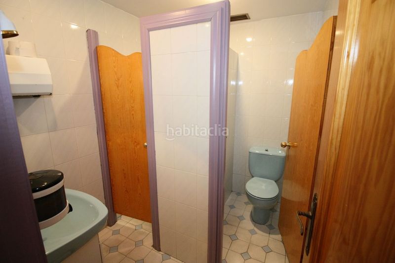 Foto e0d3004e-915c-4fc4-95d4-bb4591769ef5. Local comercial a carretera de ávila 10 a Mombeltrán