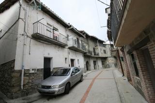 Casa en Calle hornos 18. Inmobiliaria tasarenas vende en mombeltran
