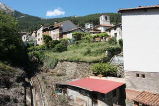 Terrain résidentiel à Calle el mercadillo 36. Inmobiliaria tasarenas vende terreno urbano en guisando