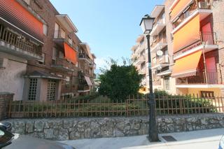 Etagenwohnung  Calle carrellana 23. Inmobiliaria tasarenas vende piso en arenas de san pedro