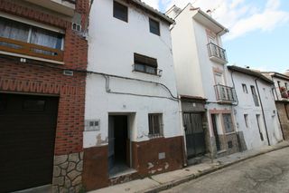 Casa a Calle juan torres 35. Inmobiliaria tasarenas vende casa en arenas de san pedro