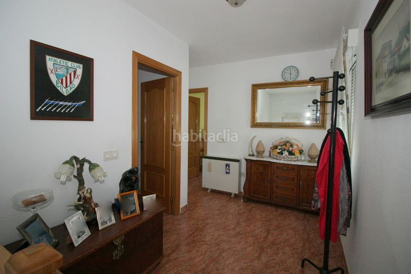 Foto 15d2ebd7-8281-46e0-8191-b7b9b1972878. Xalet a calle san blas 12 a Mombeltrán
