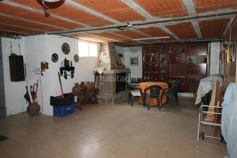 Foto 3803a0c3-8930-4eef-89e9-828d0a09dbb4. Xalet a calle san blas 12 a Mombeltrán