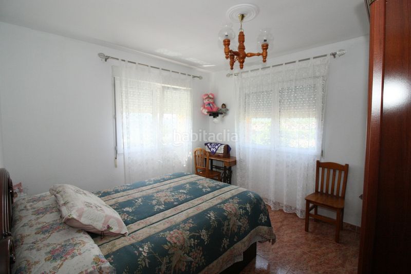 Foto 4f043f07-8622-422f-99d9-cc1d577a6744. Xalet a calle san blas 12 a Mombeltrán