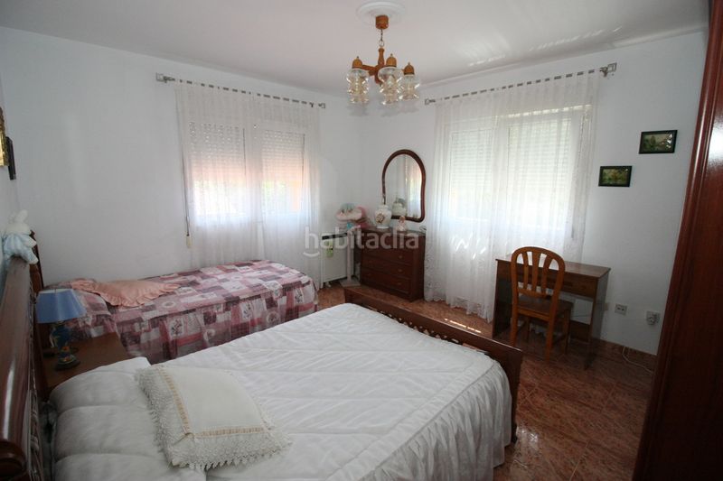 Foto 542b64d6-d3a5-42e1-a9d5-b7b86bb00f16. Xalet a calle san blas 12 a Mombeltrán