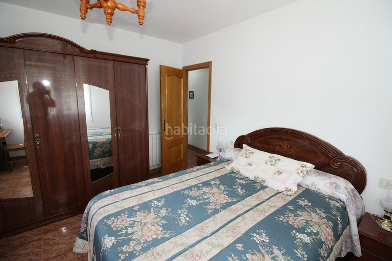 Foto 54719f36-0d6d-4d35-b094-f6d3651e811a. Xalet a calle san blas 12 a Mombeltrán