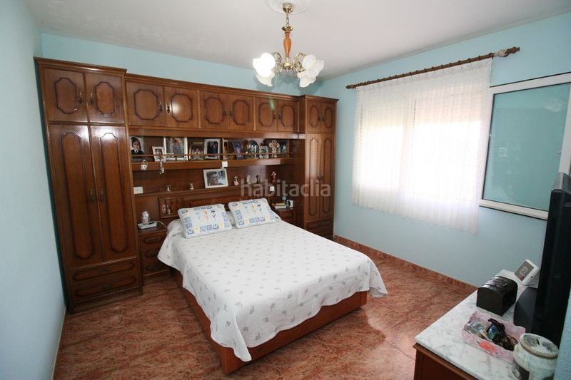 Foto bda0ecfb-d16a-43f5-abd4-ced2fa86ea6d. Xalet a calle san blas 12 a Mombeltrán