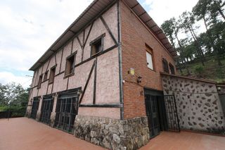 Masia  Diseminado rio arbillas 89. Inmobiliaria tasarenas vende complejo hostelero con terreno
