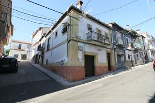House  Calle empedrada 31. Inmobiliaria tasarenas vende casa de pueblo en arenas de san ped