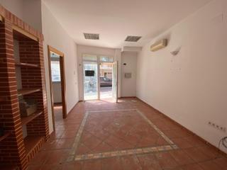 Business premise in Avenida genil del (lg) 51. Local en los canos, vícar.