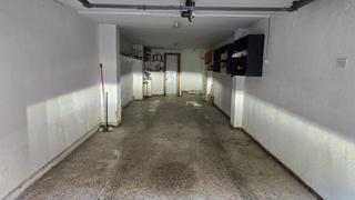 Local Comercial en Calle ANGEL OCHOTORENA