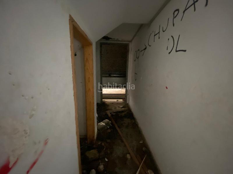 Foto 5c525ecc-cee0-42f5-8cf3-d7cd231090a2. Aparcament cotxe a Adra