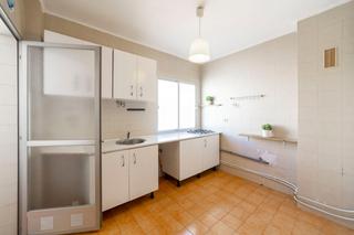 Piso  Calle paco aquiño. Precioso piso de tres dormitorios a la venta