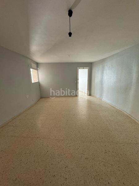 Foto 5a0573f0-6063-46f1-9e4c-87b577a10df2. Piso  , almería. en Gádor