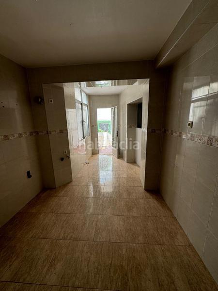 Foto b35a0a1f-d23b-48c0-886e-b55d4ab2c0a4. Piso  , almería. en Gádor