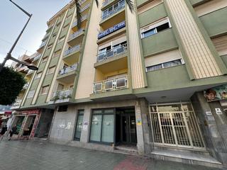 Pis  Avenida bulevar de el ejido (e). Piso en bulevar de el ejido, almería.