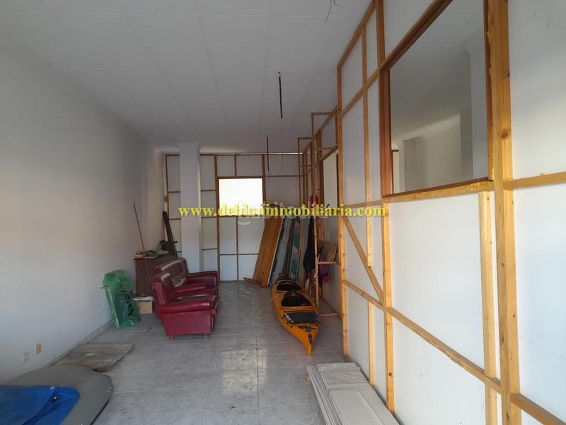 Foto 9a02bd7e-e6f3-4f20-9c12-e4c52ecdeb66. Local comercial en Tomiño