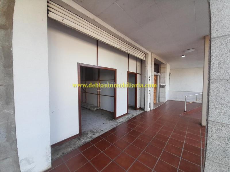 Foto df8027f4-1280-4f59-9f61-c806f8d3e78f. Local comercial en Tomiño