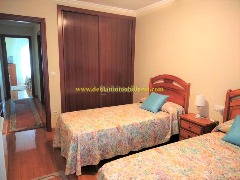 Foto 58fb6bd0-4e29-4df3-b685-e729ebf9bf98. Alquiler piso en Coiro Cangas