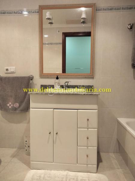 Foto d010ee8c-7a84-45fd-99d2-d5c61cde324e. Alquiler piso en Coiro Cangas