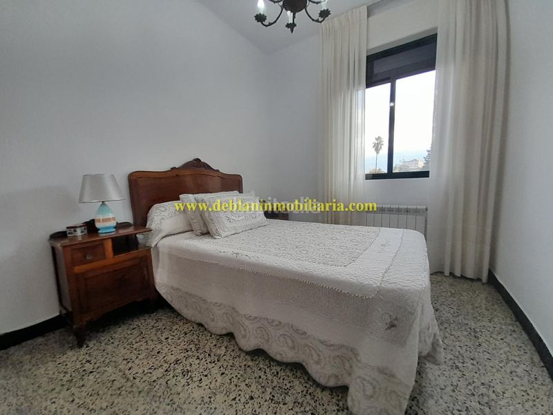 Foto 1e56f529-f5ad-433f-b901-c51f39f4fb50. Casa amb calefacció a Tui